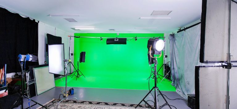 aplikasi green screen untuk webinar