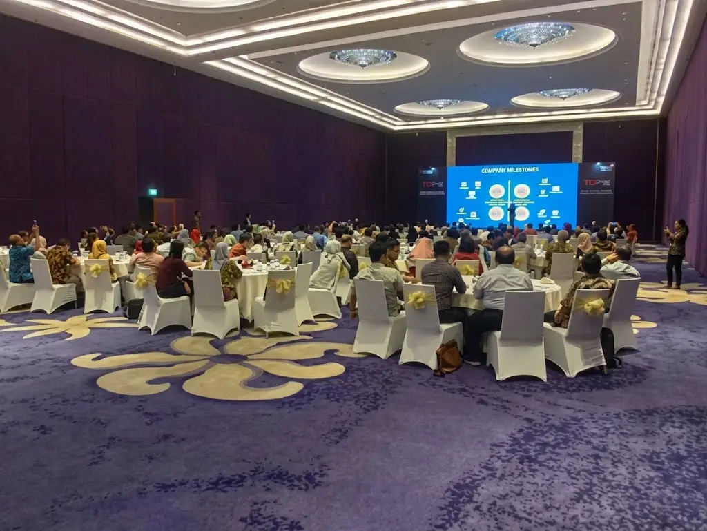 Corporate Event Organizer